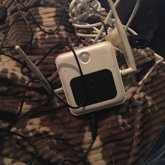 Security camera - Picture 2 of 2